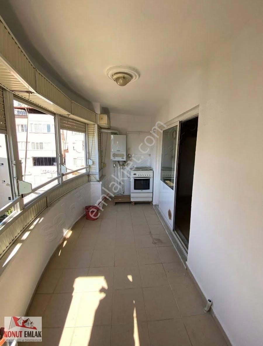 Konut Emlaktan Satılık 4+1 Daıre - Görsel 3
