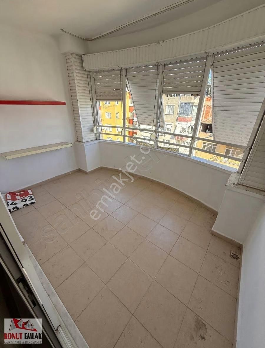 Konut Emlaktan Satılık 4+1 Daıre - Görsel 14
