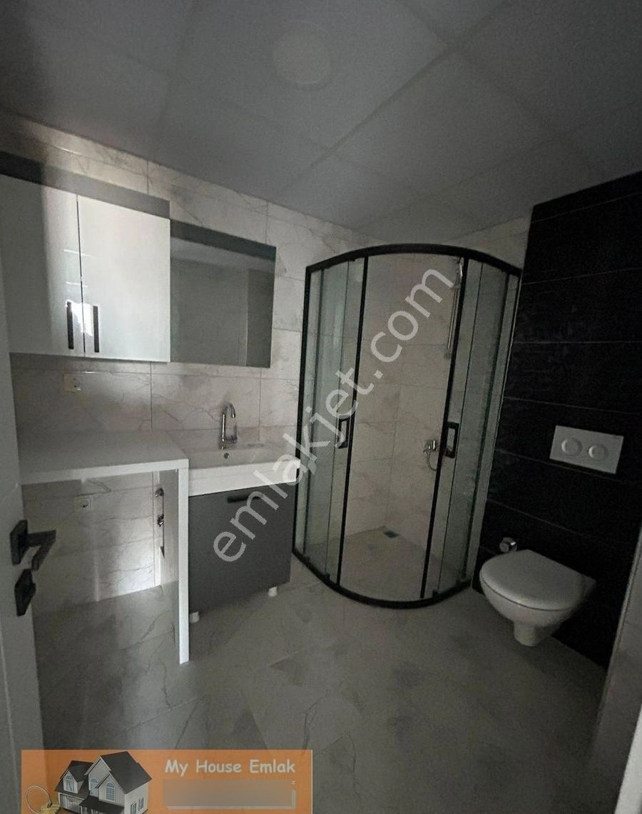 İzmir Gaziemir Sınırında Ebeveyn Banyolu 2+1 Kiralık Daire - Görsel 11