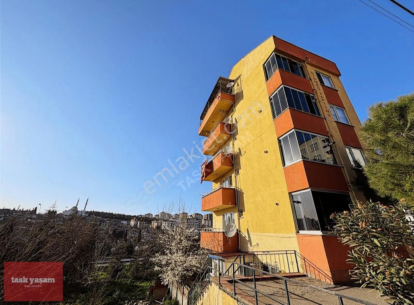 Çayırova Atatürk Mah'da Ayrı Girişli 4+2 Dubleks Satılık Daire - Görsel 9