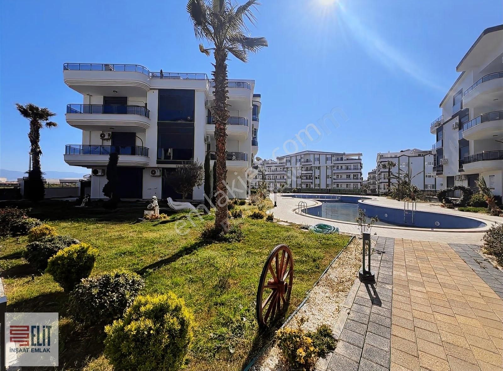 Didimde Denize Yakın Güvenlikli,havuzlu Sitede Asansörlü2+1daire - Görsel 2