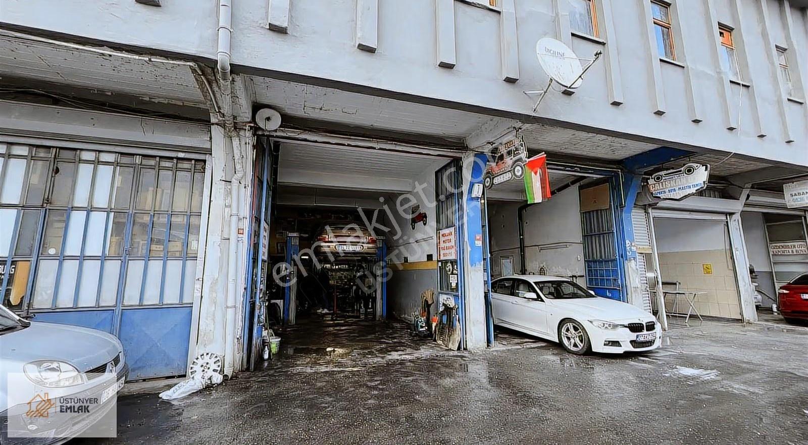 Büyükçekmece Mimarsinan Gül Tur Sanayi Sitesinde Satılık Dükkan
