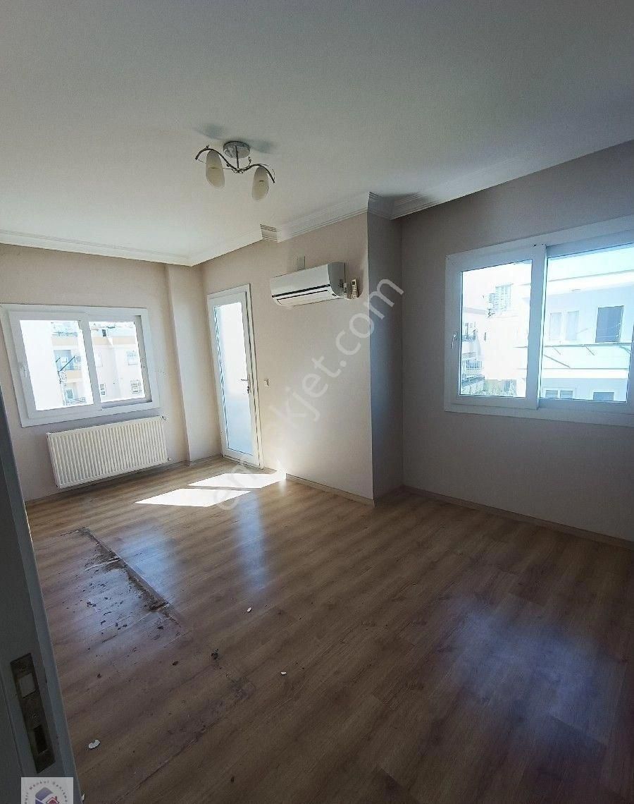 Akşemsettin Mahallesinde 2+1 Bagimsiz Mutfaklı Doğalgazlı Asansörlü Satılık Daire - Görsel 9