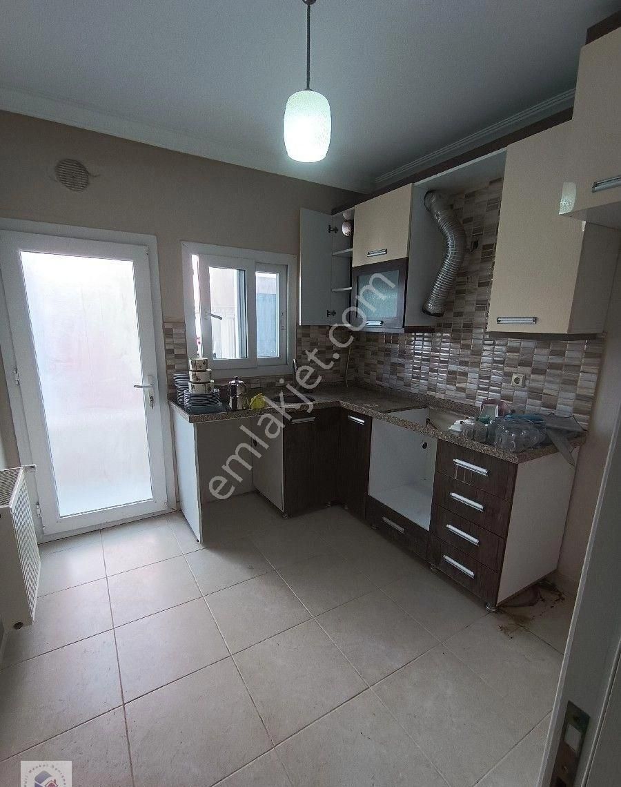 Akşemsettin Mahallesinde 2+1 Bagimsiz Mutfaklı Doğalgazlı Asansörlü Satılık Daire - Görsel 8