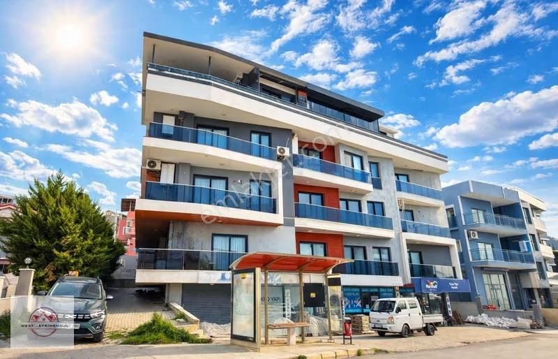 İşlek Cd. Üzeri Yeni Binada Satılık Ara Kat 2+1 Daire(kiracısız)