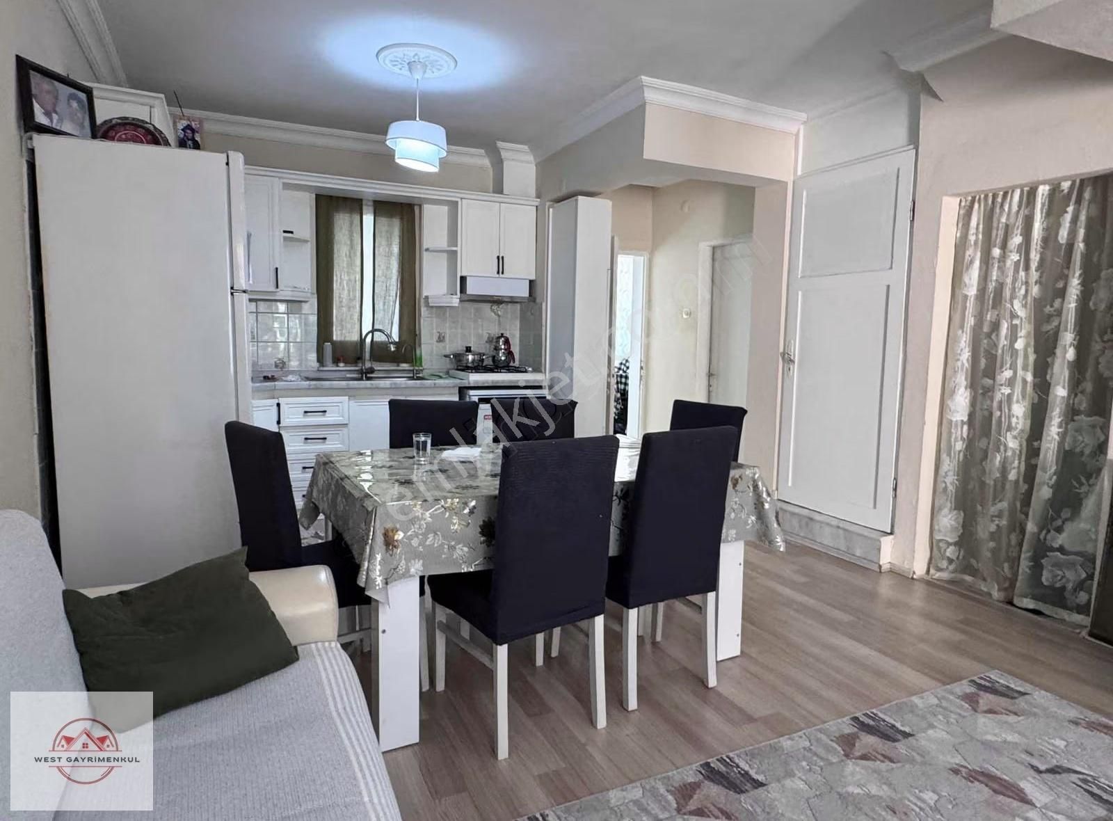 West'ten Çeşme Alaçatı Petek Sitesinde Satılık 3+1 Villa - Görsel 13