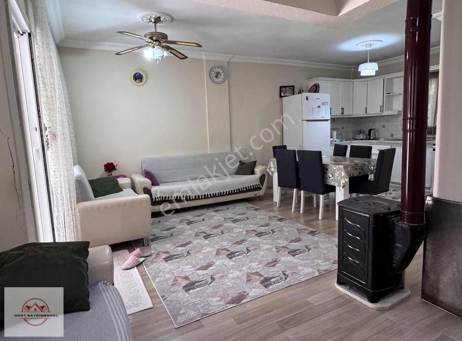 West'ten Çeşme Alaçatı Petek Sitesinde Satılık 3+1 Villa - Görsel 7