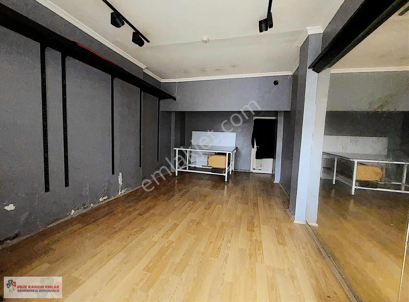 Filiz Emlaktan Bağcılar Çınar Mah.40m2 Kiralık Dükkan - Görsel 2