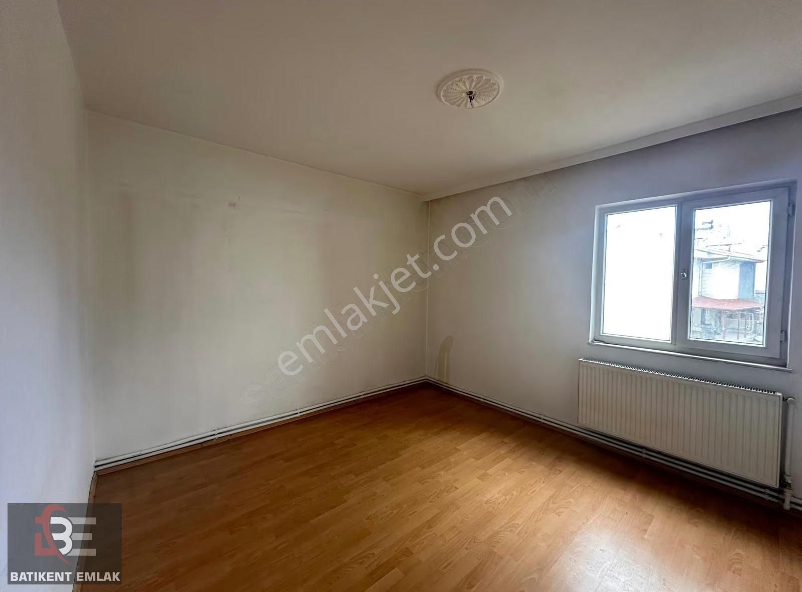 Batıkent Emlak'tan Çakırlar Mah Mesut Evler Sitesi 3+1 Ara Kat - Görsel 10