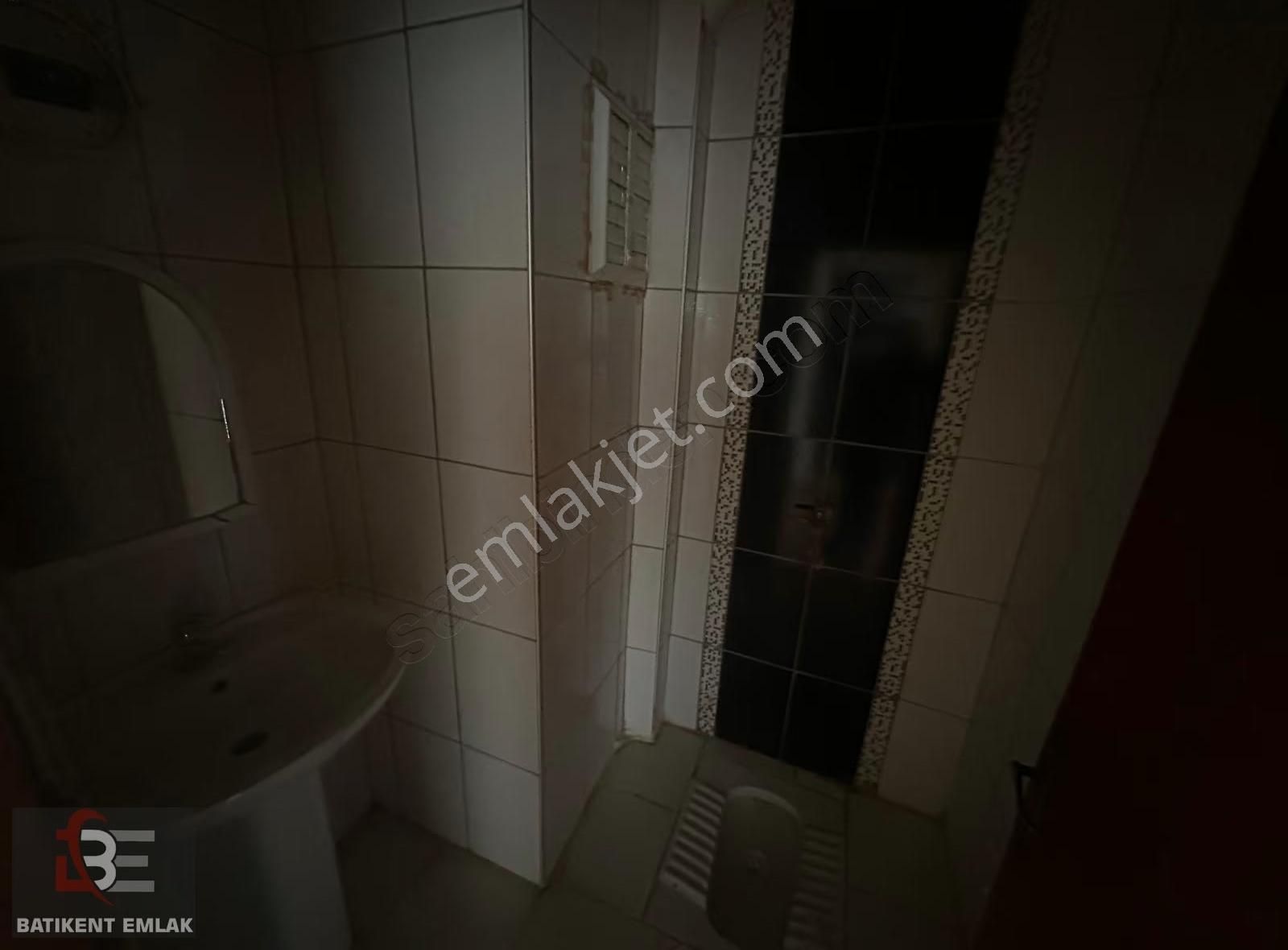 Batıkent Emlak'tan Çakırlar Mah Mesut Evler Sitesi 3+1 Ara Kat - Görsel 28