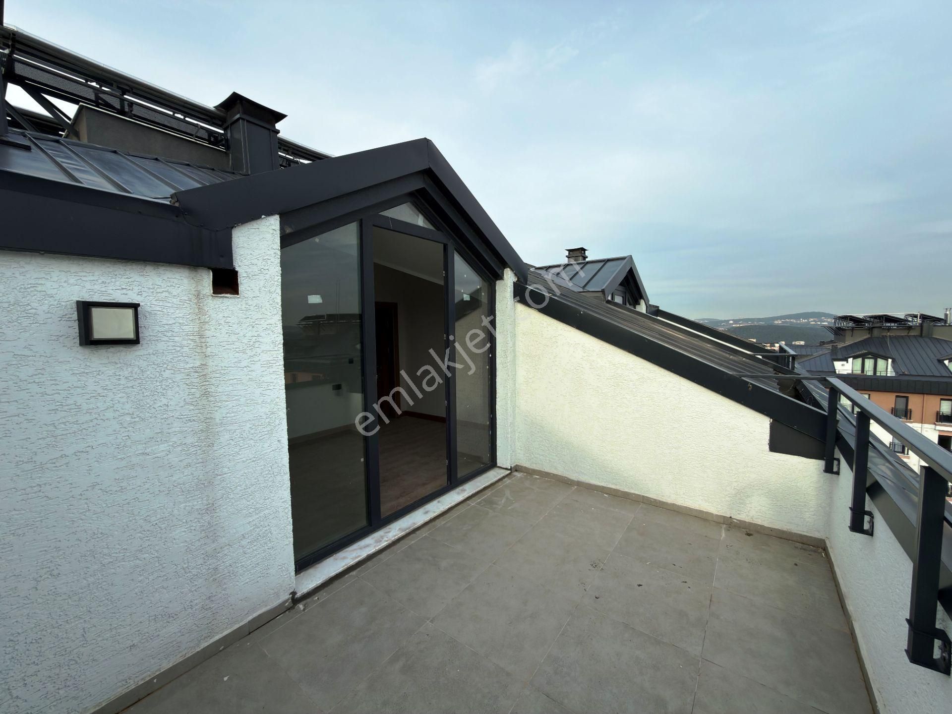 Toki Özevim Kandilli'de Sıfır 129m2 Teraslı Dubleks Kiralık 3+1 - Görsel 29