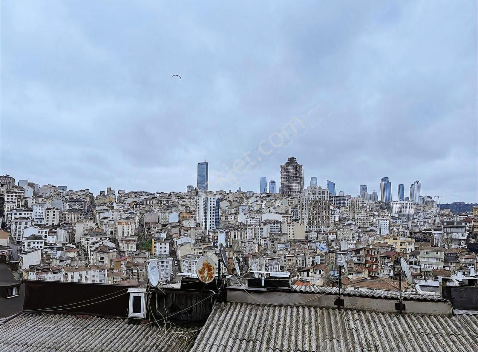 Uygun Emlaktan Manzaralı Hürriyete Kiralık 3+1.4kat Daire - Görsel 9