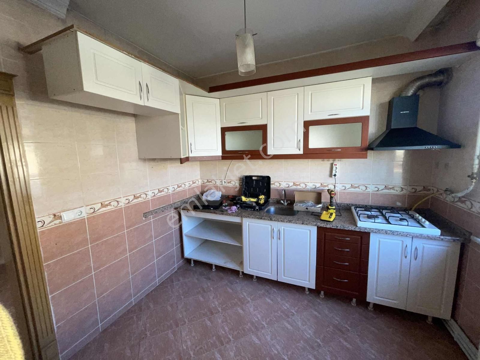 Koru Emlaktan 2+1=110m2 Son Kat Fırsat Daire Kiralıktır - Görsel 12