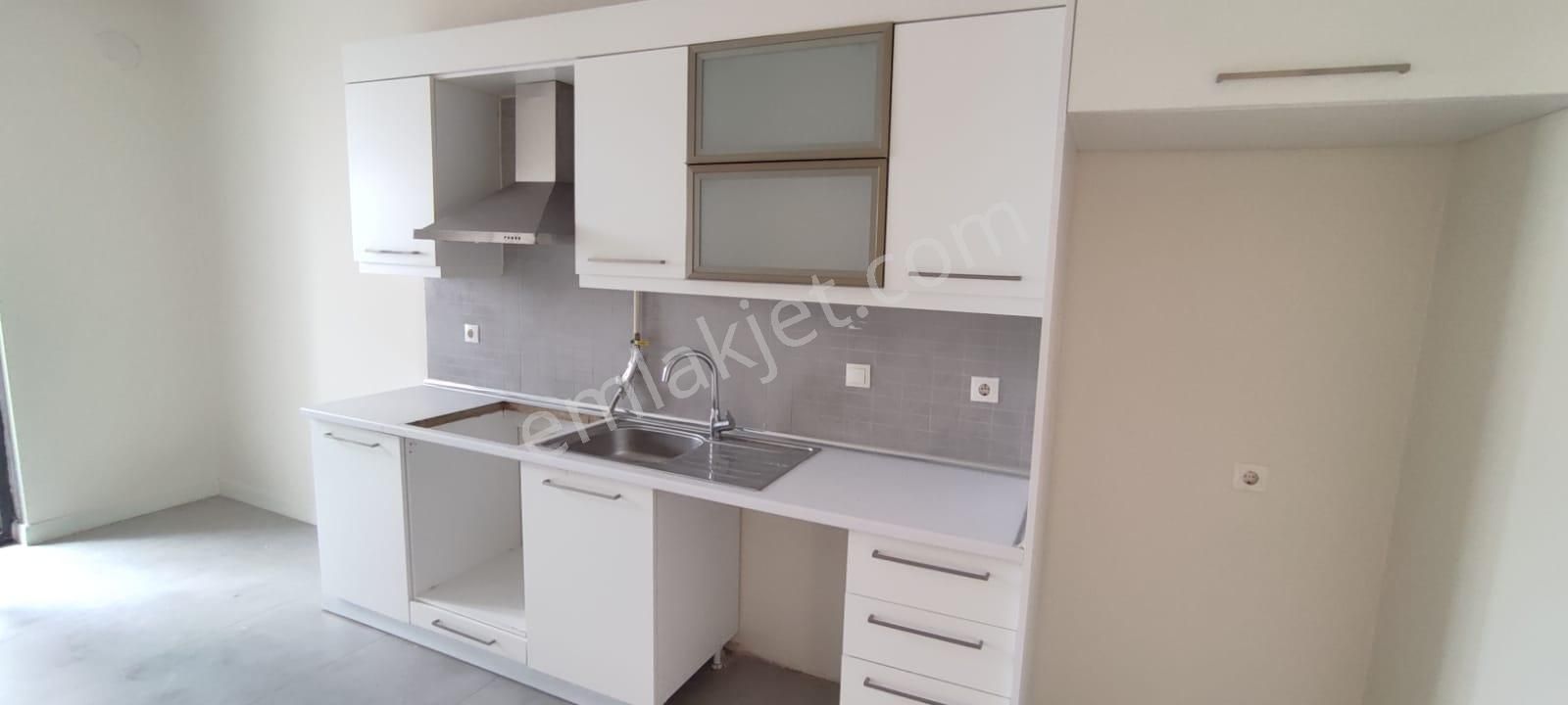 Başakşehir Emlak Konut Evleri 1. Etap 2. Kısım Kulede 3+1 Vatandaşlığa Uygun Satılık Daire - Görsel 5