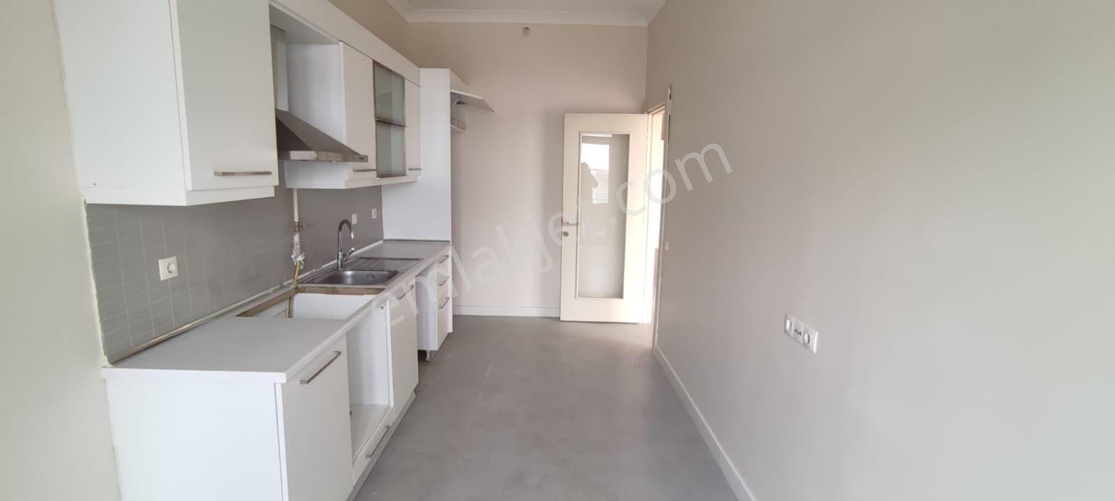 Başakşehir Emlak Konut Evleri 1. Etap 2. Kısım Kulede 3+1 Vatandaşlığa Uygun Satılık Daire - Görsel 14