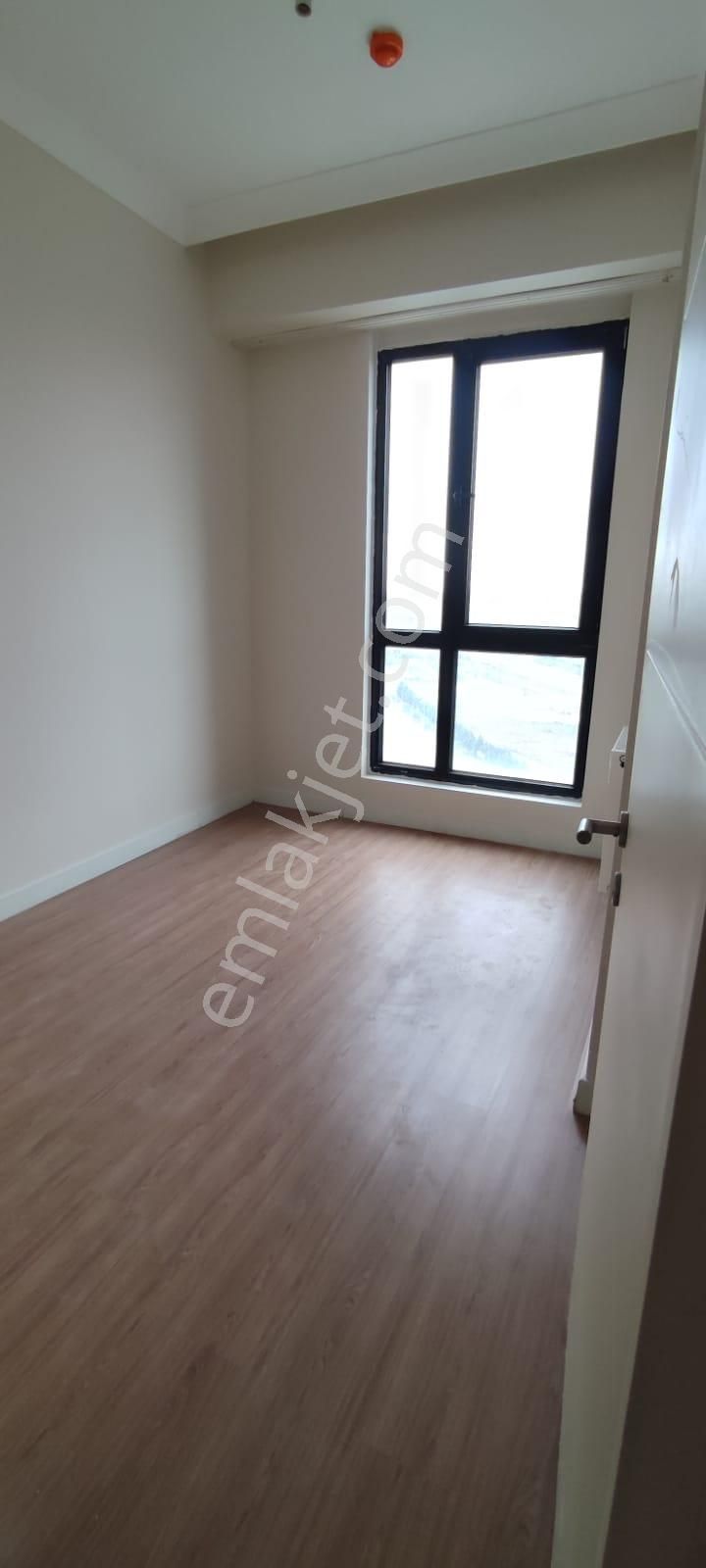 Başakşehir Emlak Konut Evleri 1. Etap 2. Kısım Kulede 3+1 Vatandaşlığa Uygun Satılık Daire - Görsel 2