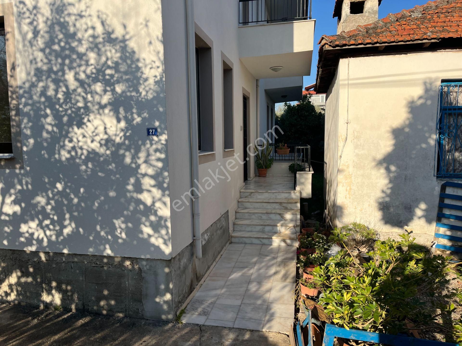 Babataşı Mah. 805 Sk. No27. Zemın Kat 3+1 Daire Kiralık