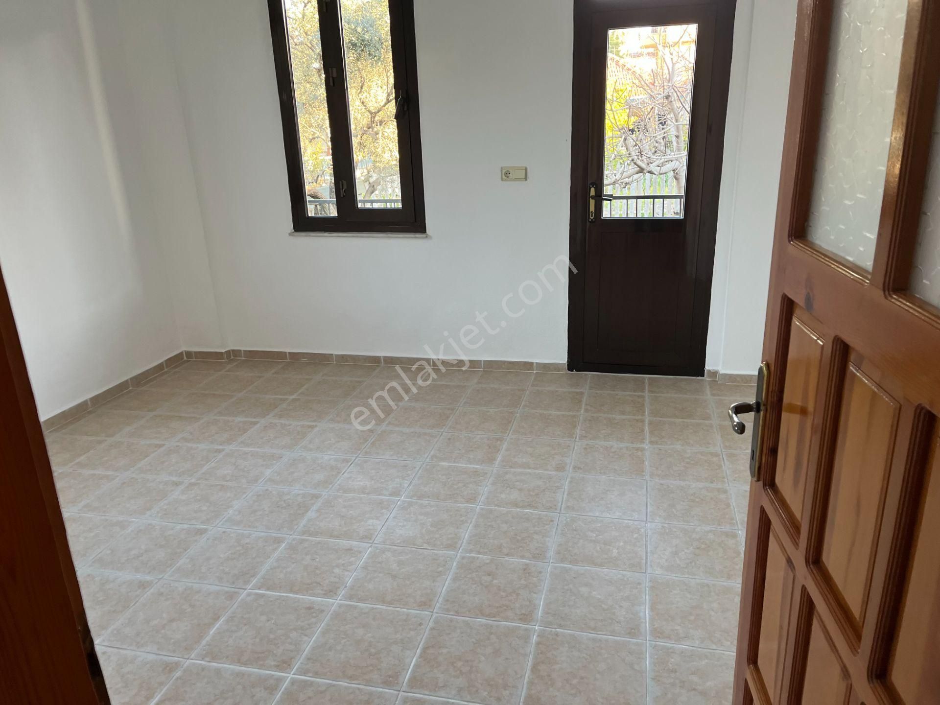 Babataşı Mah. 805 Sk. No27. Zemın Kat 3+1 Daire Kiralık - Görsel 5