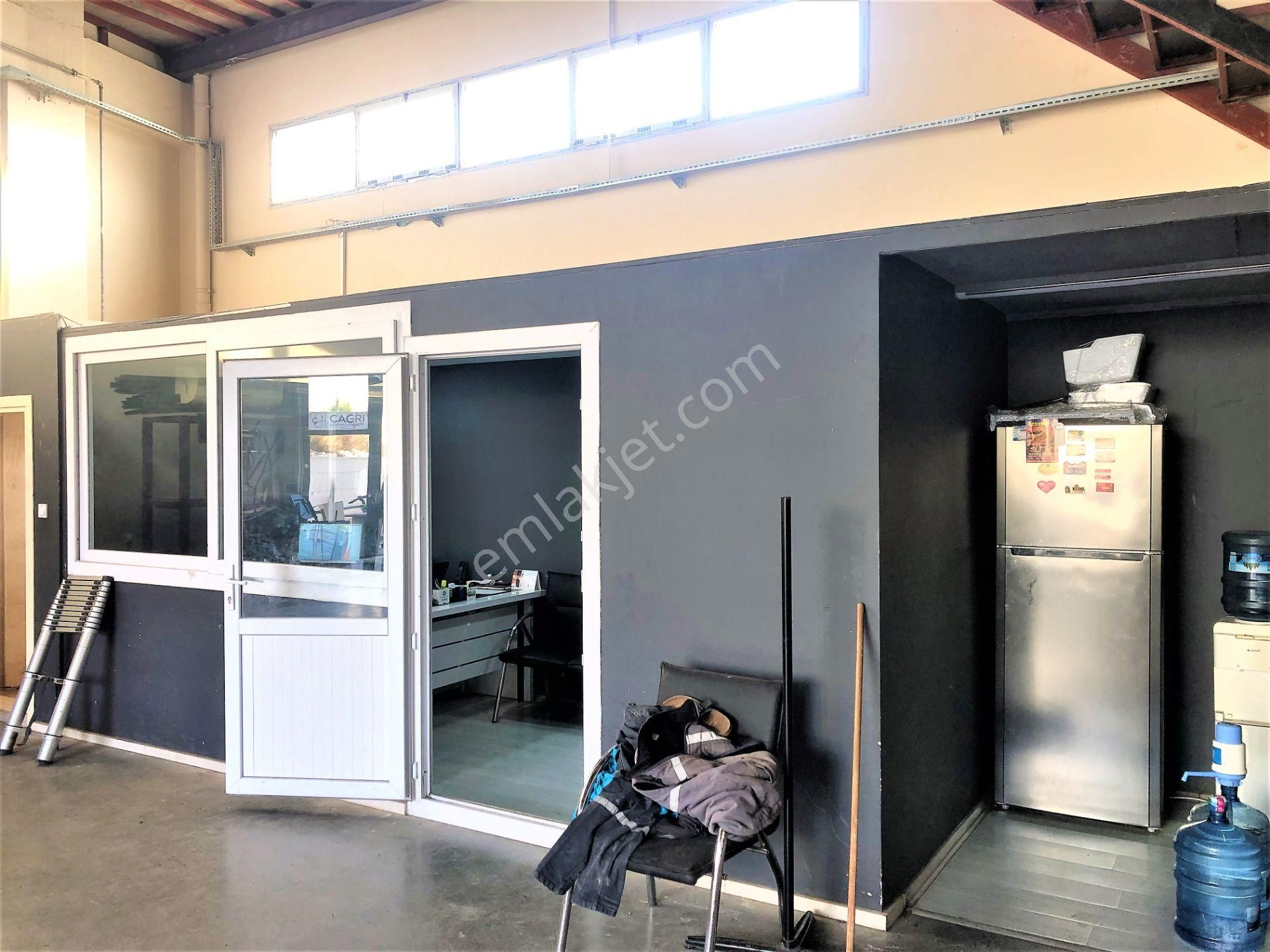 4. Sanayi Üretime Uygun Kiralık Net 244 M2 Masrafsız Köşe Dükkan - Görsel 12