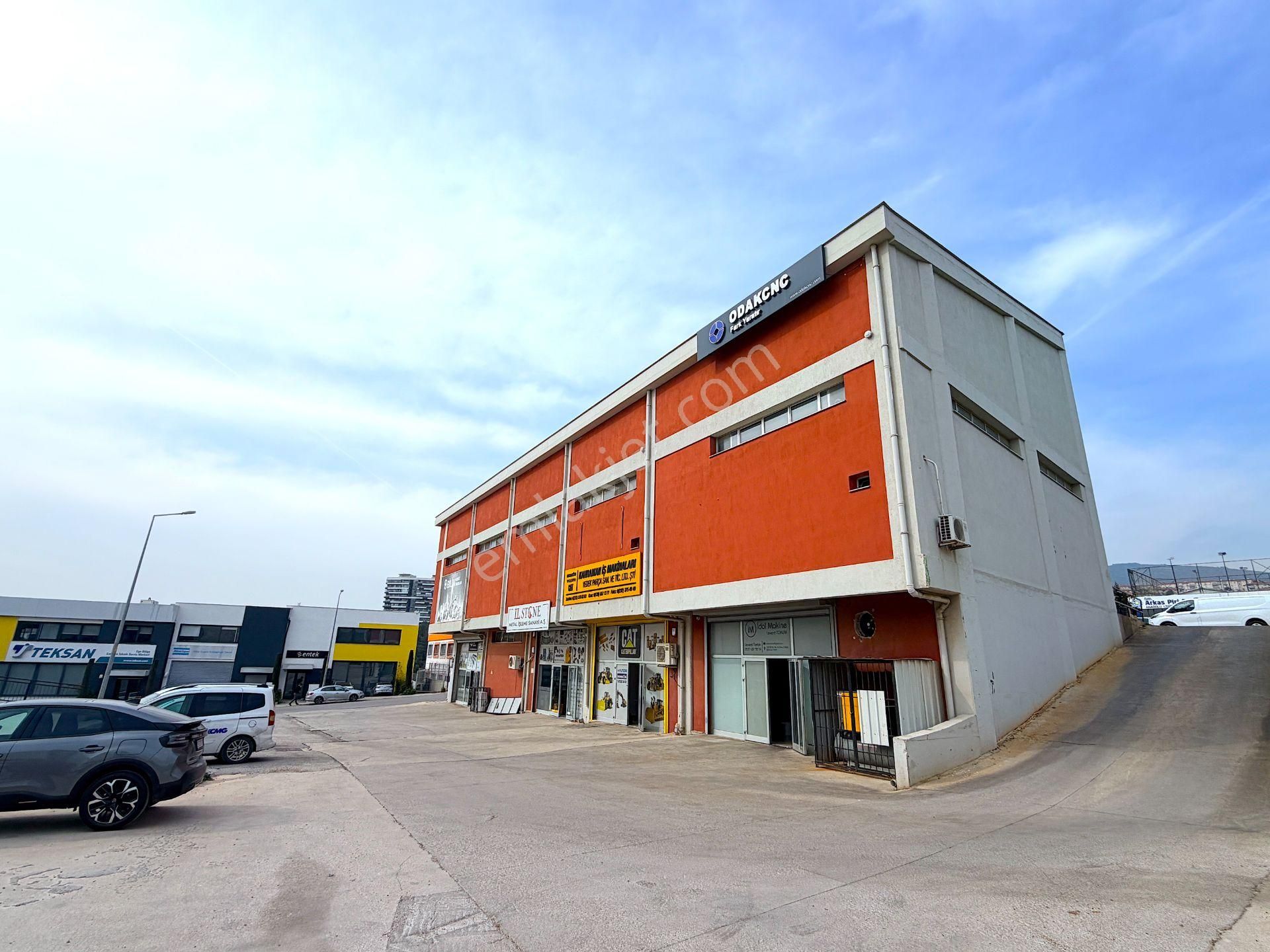 4. Sanayi Üretime Uygun Kiralık Net 244 M2 Masrafsız Köşe Dükkan - Görsel 35