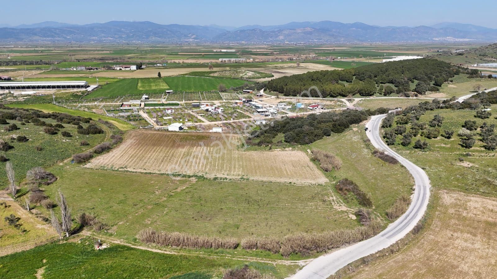 “izmir Tire Işıklar Köyü Yol Kenarı 3.500 M² Tarla – Villa Bölgesi” - Görsel 10