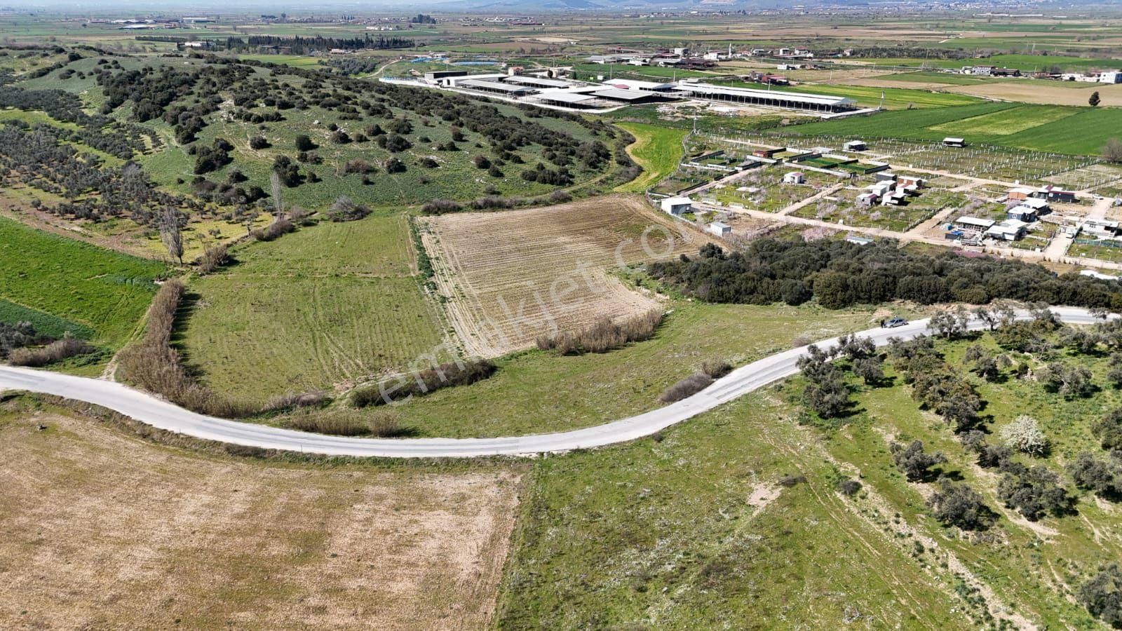 “izmir Tire Işıklar Köyü Yol Kenarı 3.500 M² Tarla – Villa Bölgesi” - Görsel 3
