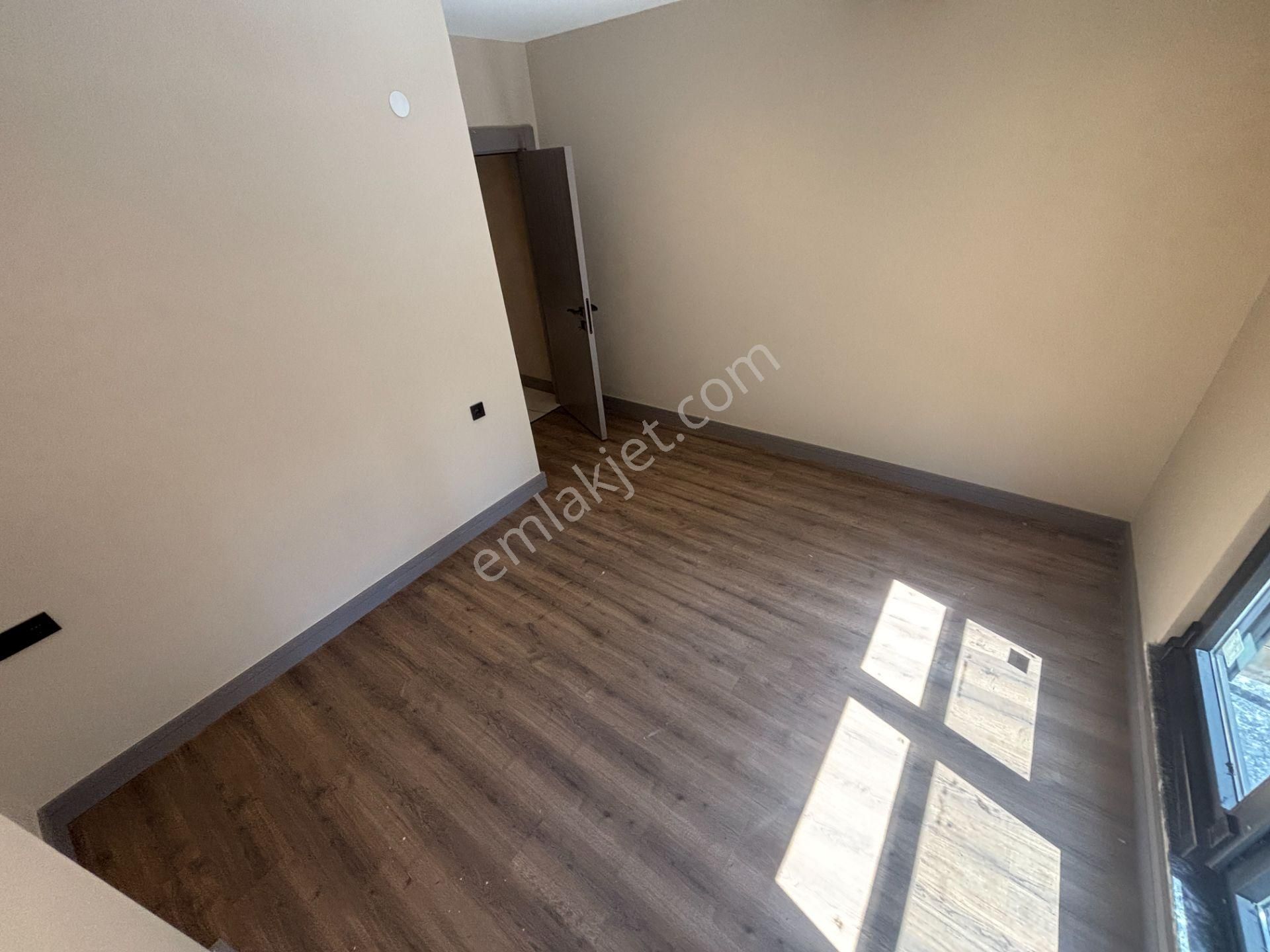 Defterdarlık - Adliye Yakını Katta Sıfır 2+1 Kiralık - Görsel 12