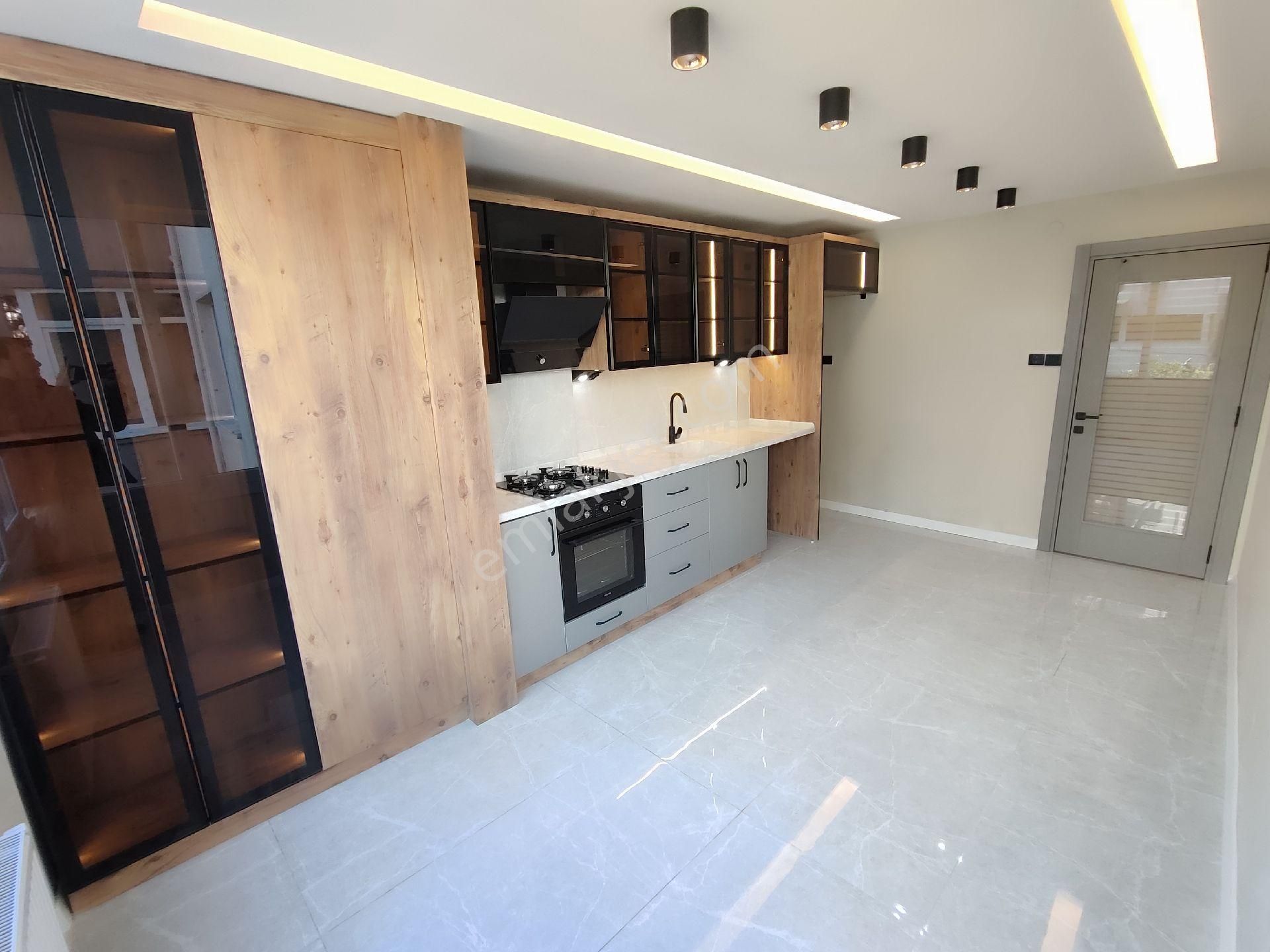 Çukurova Medline Hast.karşısı 3+1 Full Yapılı Satılık Daire - Görsel 2