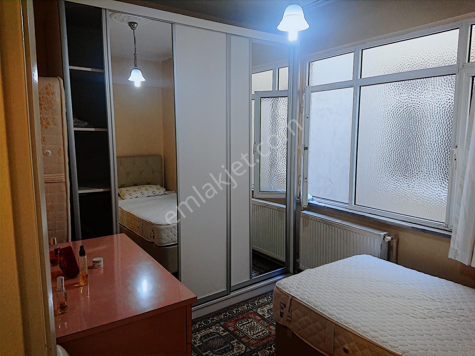 Fatih Şehremini Maallesi 90mk 2+1 Full Eşyalı Balkonlu 45.000tl - Görsel 10