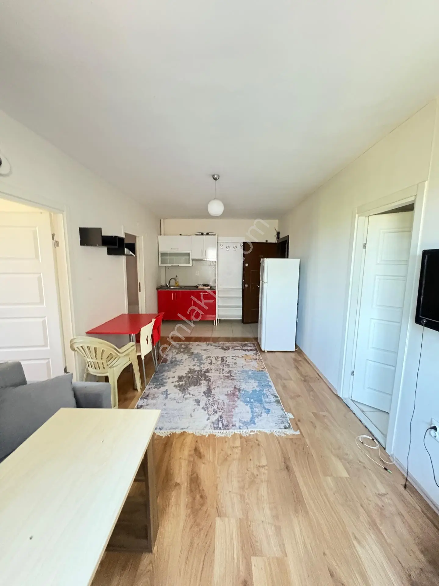 Marmara'dan 1. Murat'ta 2+1 Eşyalı Kiralık Daire - Görsel 3