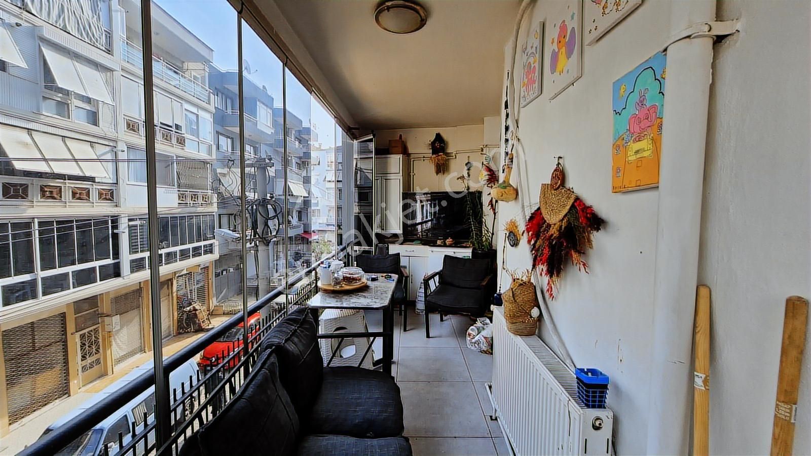 İzmir Karşıyaka Nergiz İzban Yakını 115m² Satılık Daire Cb Ph - Görsel 3