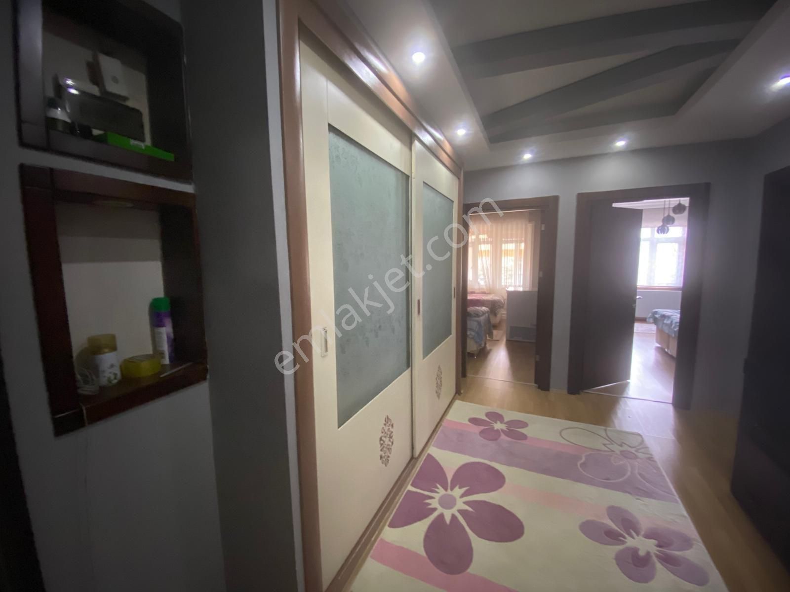 Lerox Uçardan Fiskobirlik Caddesinde Satılık Daire - Görsel 8