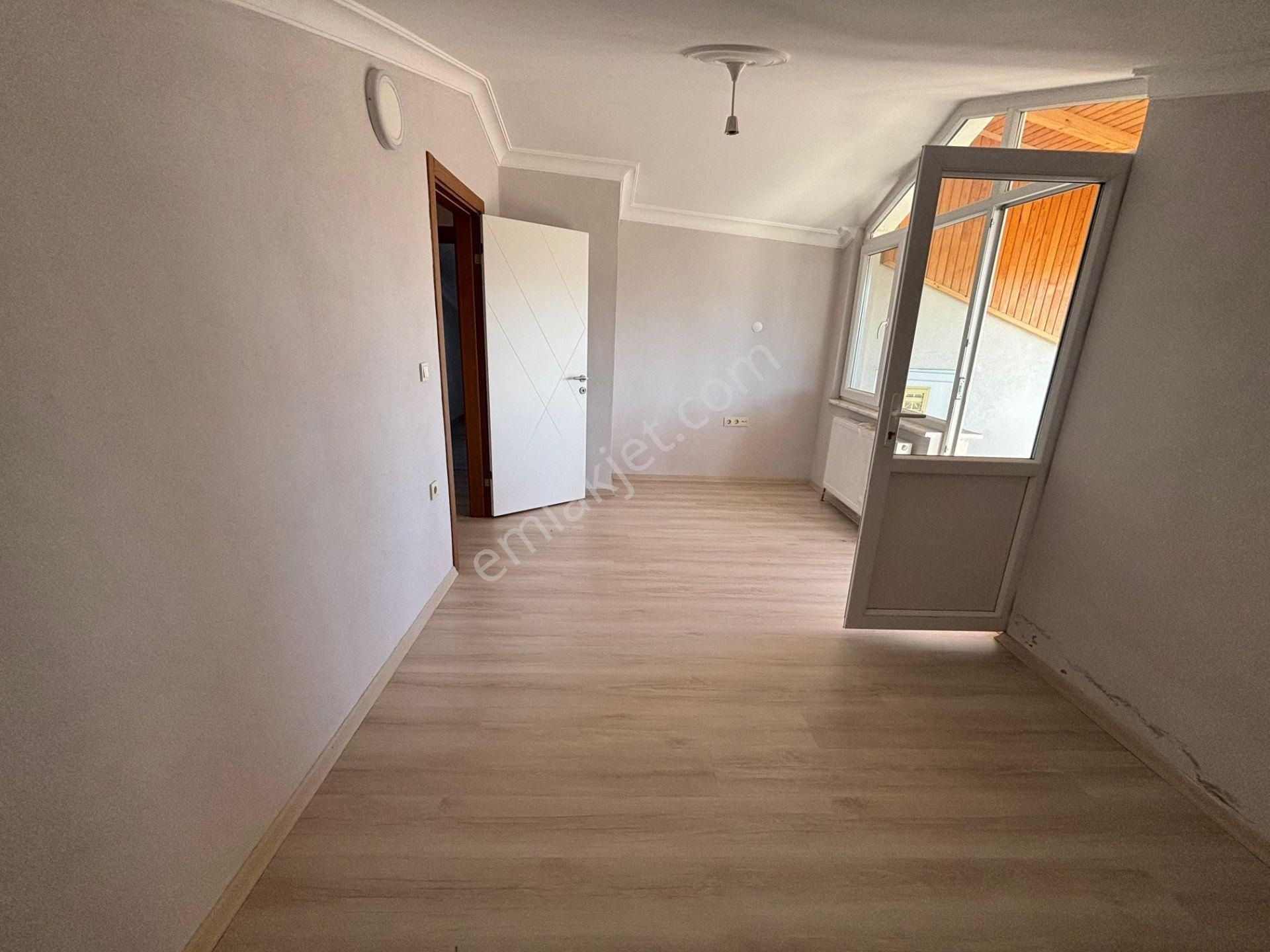 Güven'den Çerkezköyde Hastane Ve Adliye'ye Komşu İskanlı4+1daire - Görsel 16