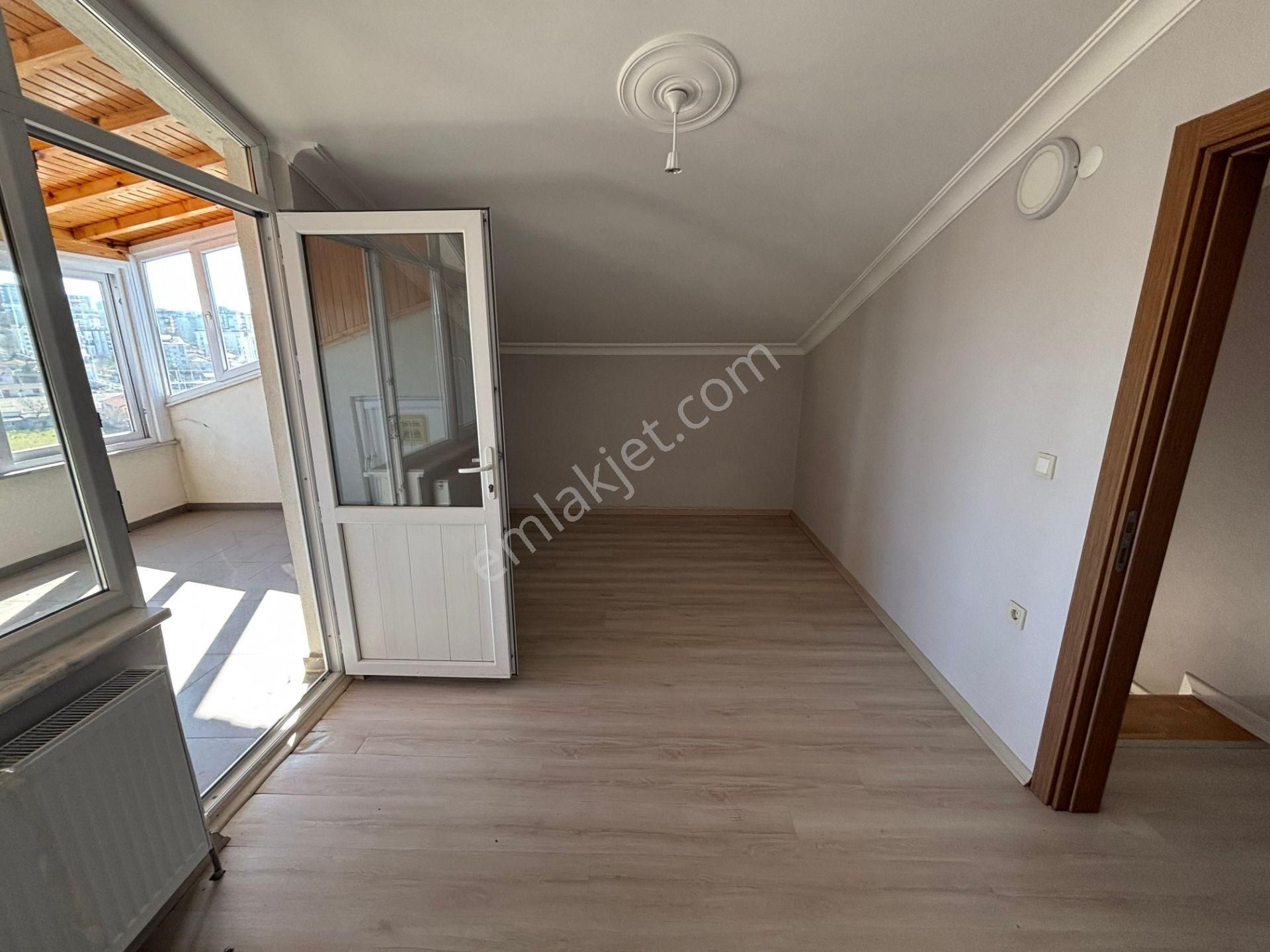 Güven'den Çerkezköyde Hastane Ve Adliye'ye Komşu İskanlı4+1daire - Görsel 15