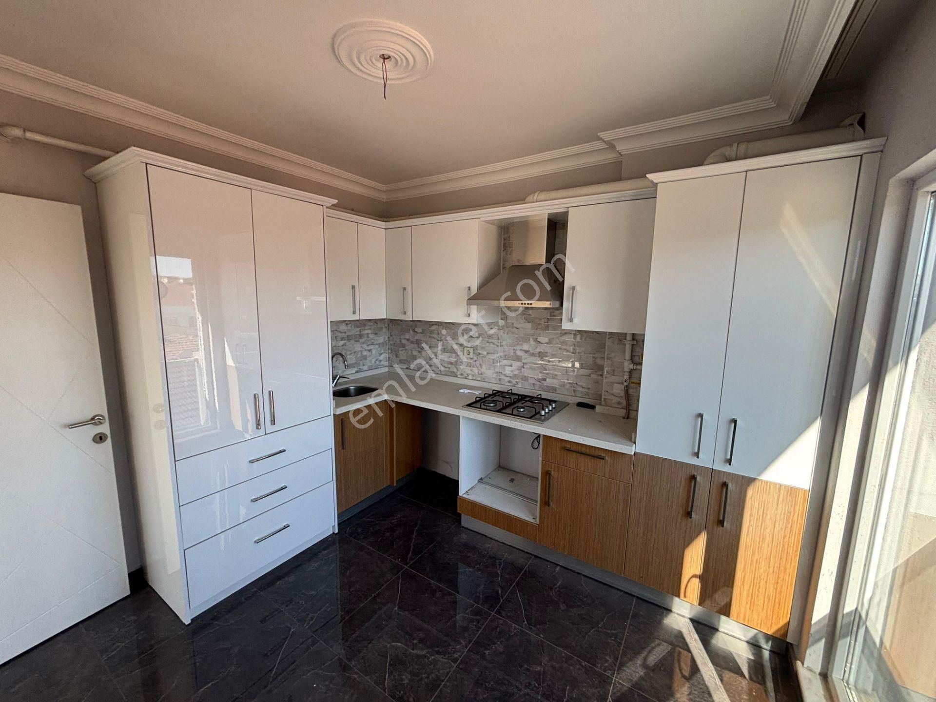 Güven'den Çerkezköyde Hastane Ve Adliye'ye Komşu İskanlı4+1daire - Görsel 7