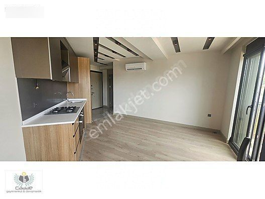 Sıfır Doğalgazlı Arakat 1+1 Ultra Lüks Kiralık - Görsel 3