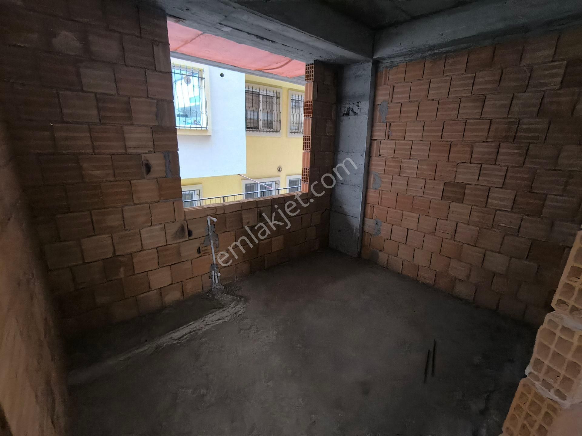 Çobançeşme Mh 2+1 Amerikan Mutfak Güney Cephe Yüksek Giriş Daire - Görsel 3