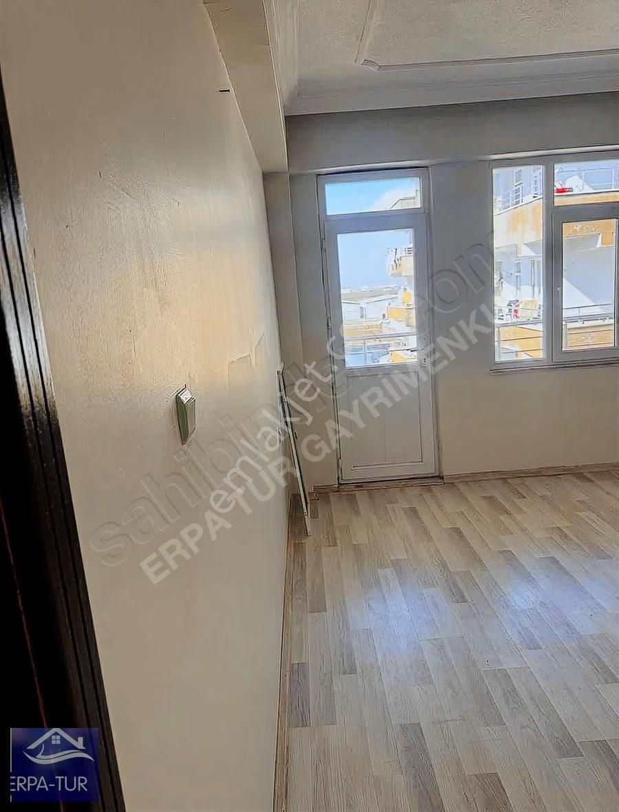 Çelik Evlerde Satılık Fırsat 2+1 Daire - Görsel 4