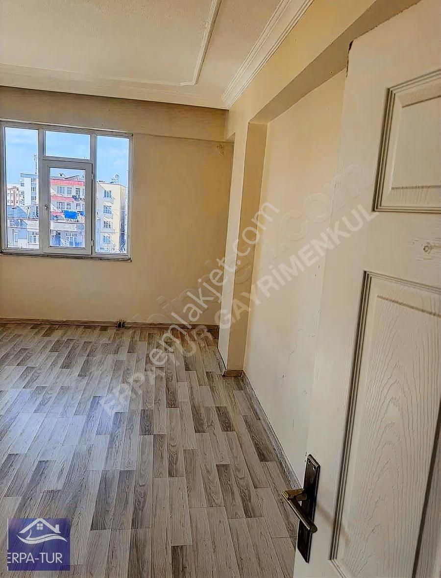 Çelik Evlerde Satılık Fırsat 2+1 Daire