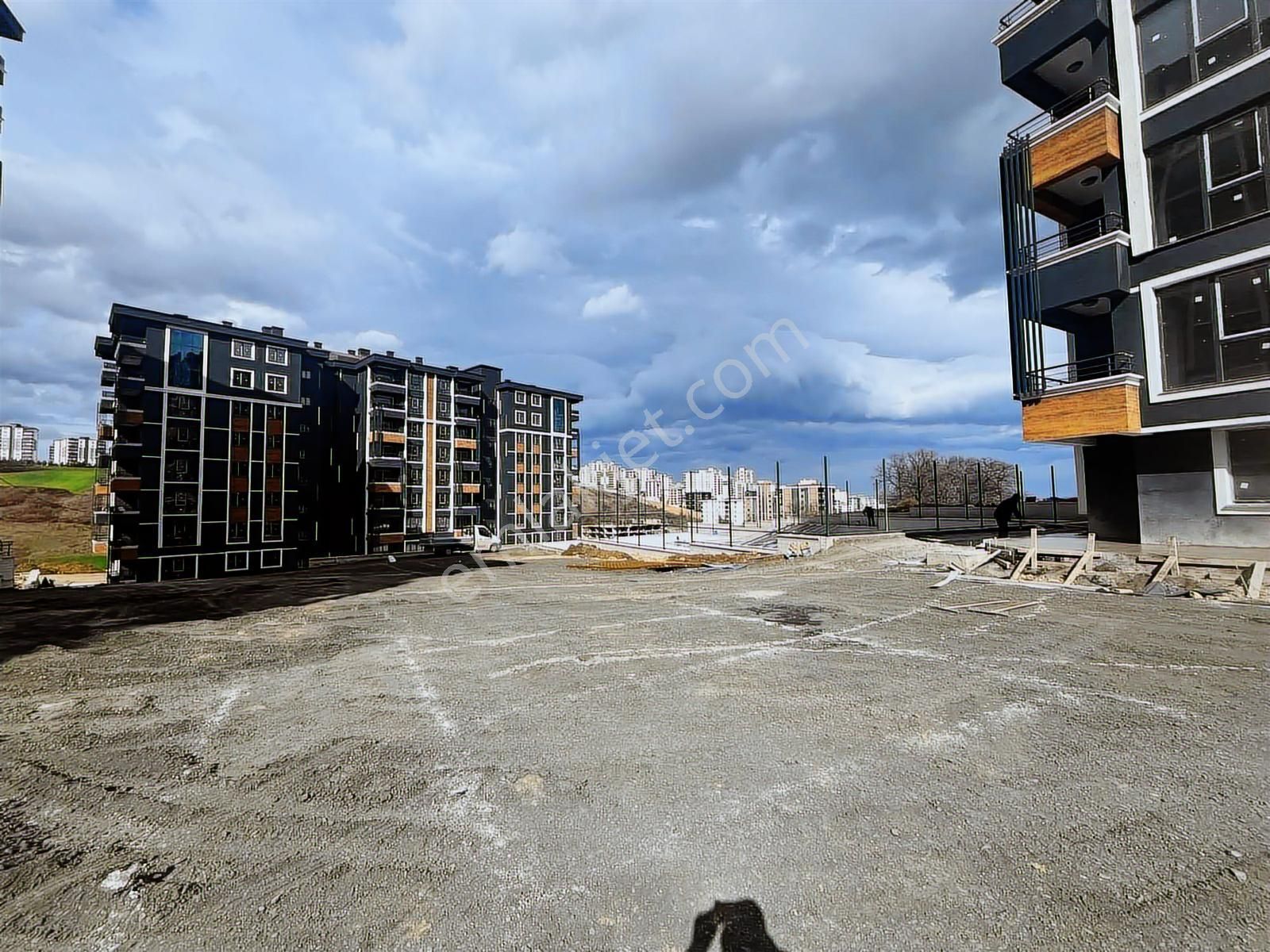 Deka Gayrimenkul'den Deniz Manzaralı Site İçi Satılık Sıfır 1+1 - Görsel 21
