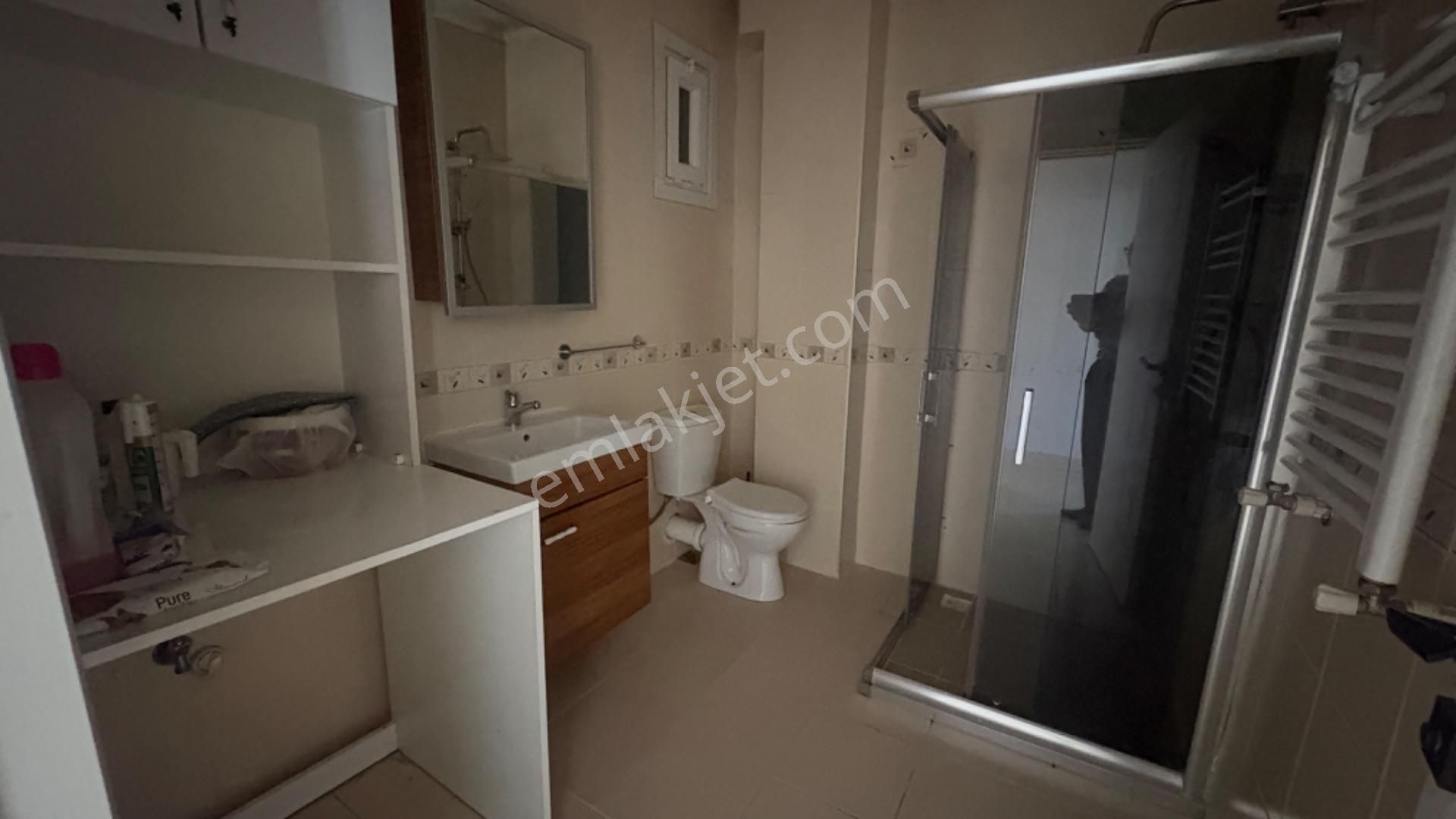 Mollateam Bayrampaşa Foruma 5 Dk Metroya Yürüme Mesafesinde 2+1 Geniş Kiralık Daire - Görsel 14