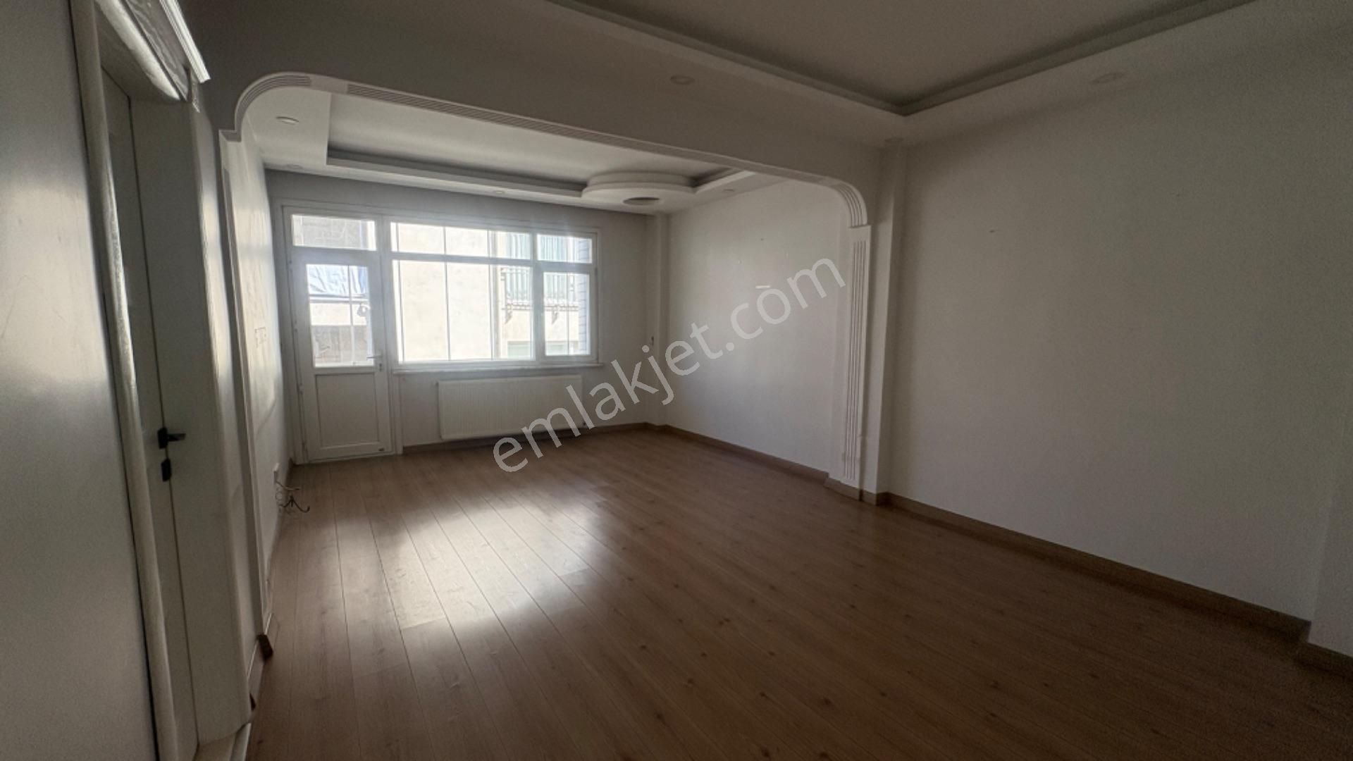 Mollateam Bayrampaşa Foruma 5 Dk Metroya Yürüme Mesafesinde 2+1 Geniş Kiralık Daire - Görsel 25
