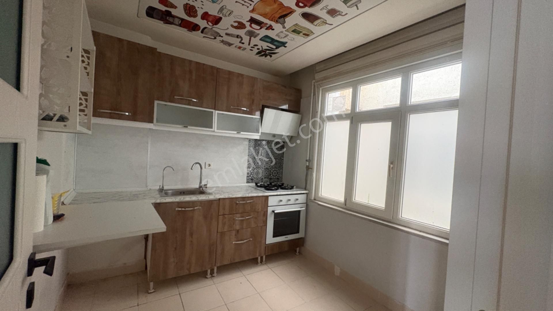 Mollateam Bayrampaşa Foruma 5 Dk Metroya Yürüme Mesafesinde 2+1 Geniş Kiralık Daire - Görsel 7