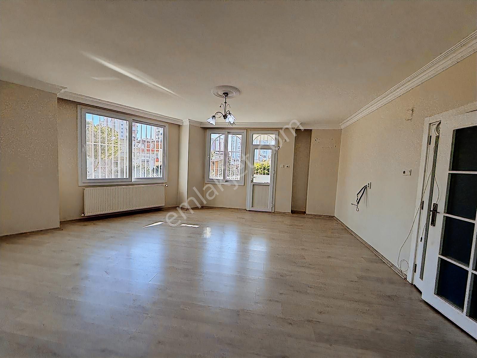 Yenişehir Limonlukta Bağımsız Mutfak Doğalgazlı Satılık 3+1 - Görsel 3