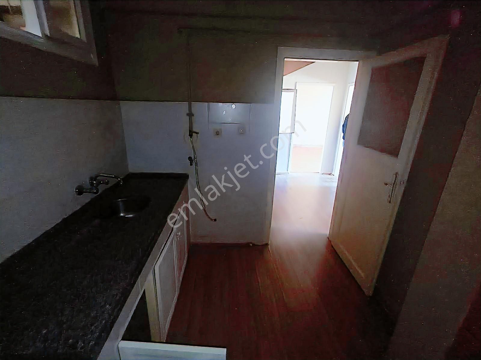 F-l Den Ünalanda Metro Ve Metrobüs Yürüme ,teras Kullanımlı 2+1 - Görsel 26