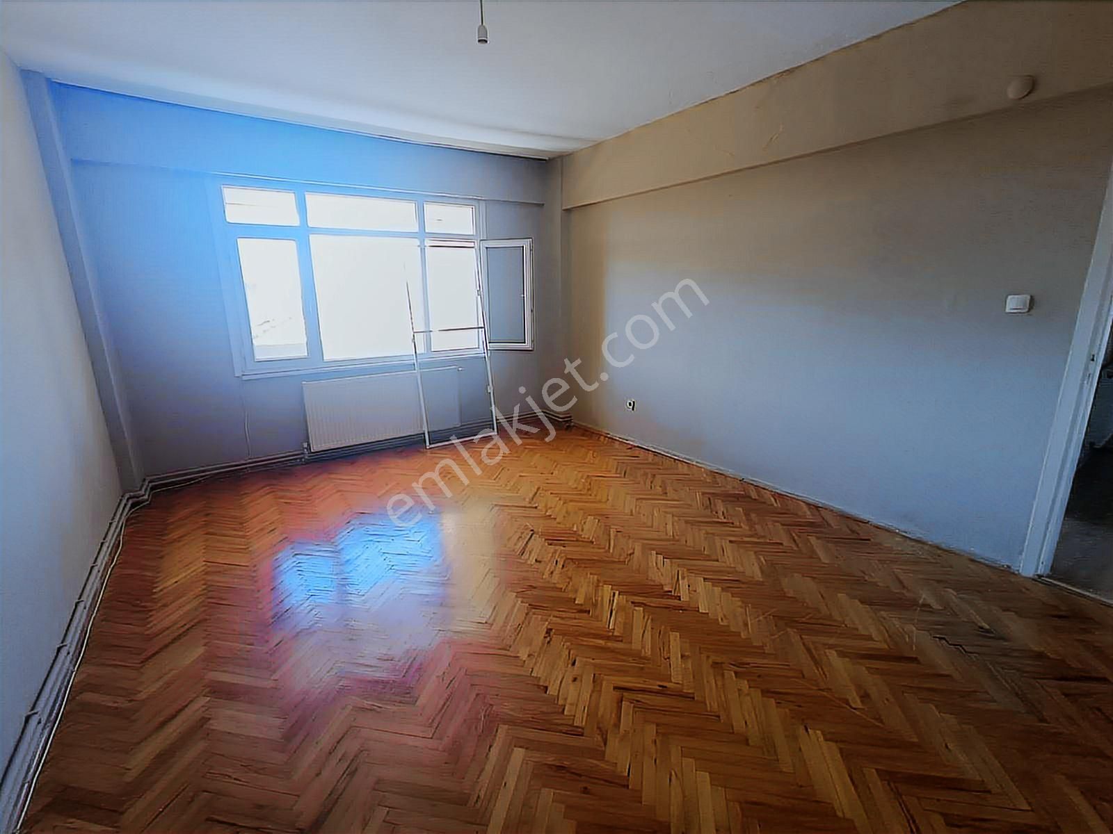 F-l Den Ünalanda Metro Ve Metrobüs Yürüme ,teras Kullanımlı 2+1 - Görsel 13