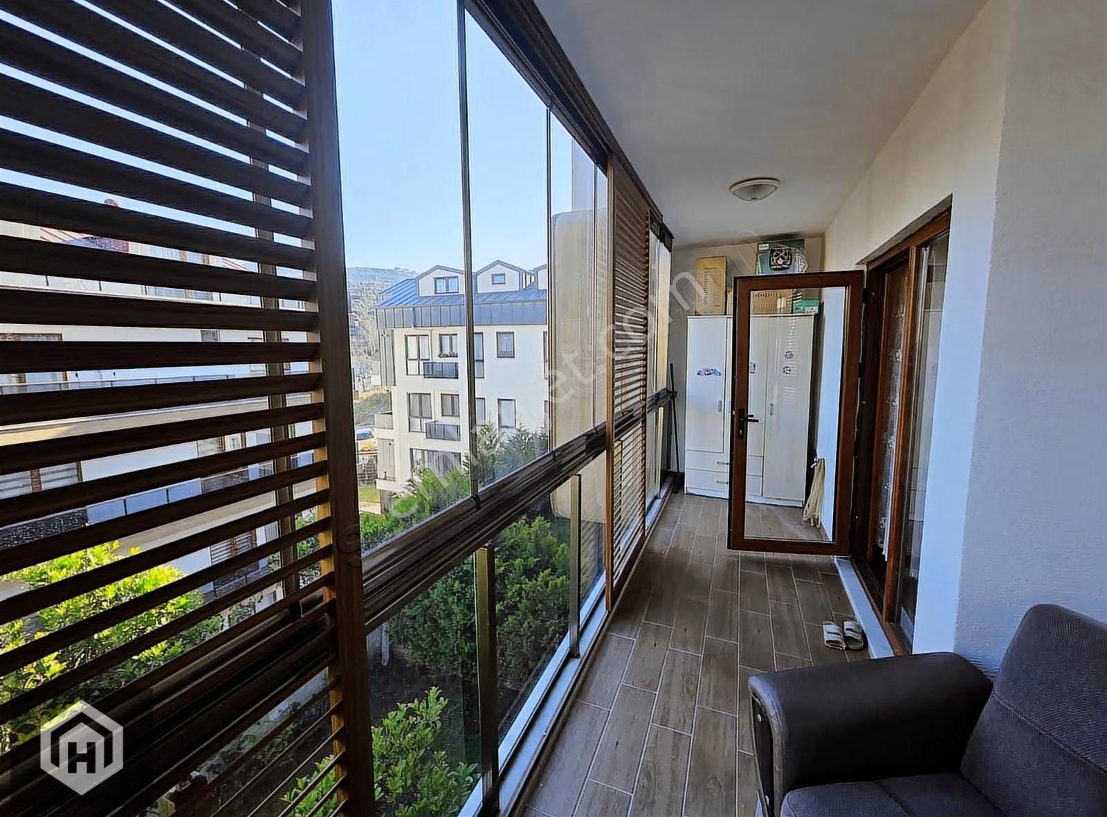 Mudanya Halitpaşa Mh Satılık 3+1 260mt2 Site İçi Bahçe Dubleksi - Görsel 3