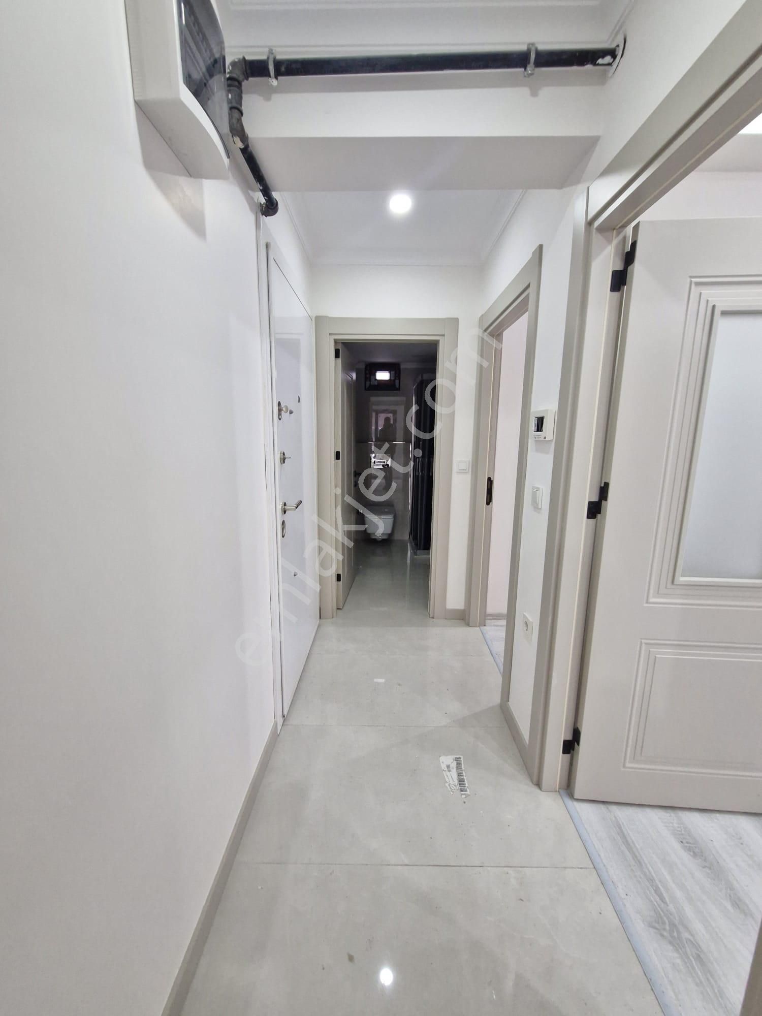 Hürriyette Devlet Hastanesi Yakını 2+1 Daire 1 Kat - Görsel 12
