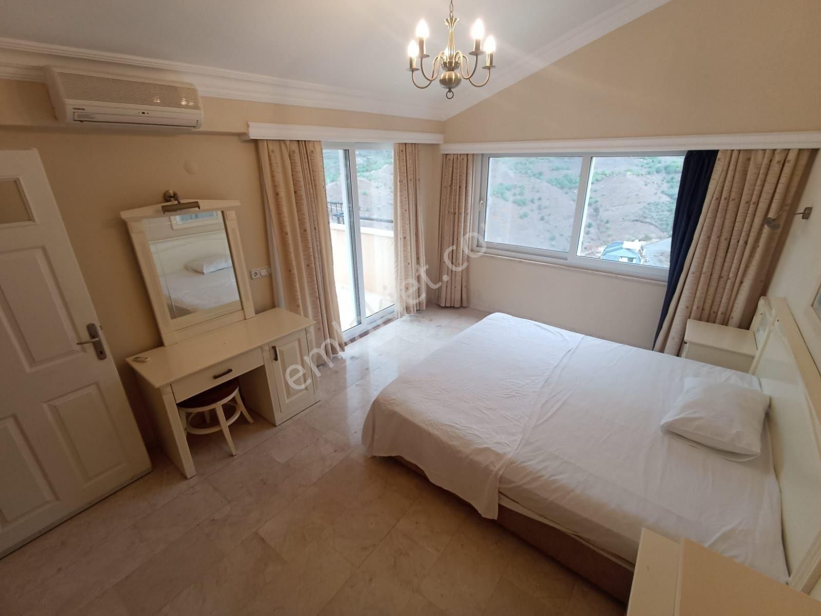 Alanya Kargıcak Gold City De 2+1 Eşyalı Villa Tipi Dubleks Daire - Görsel 25
