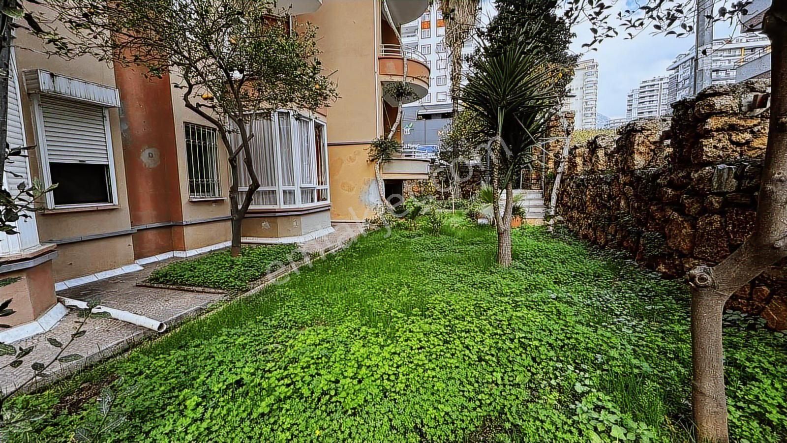 Mahmutlar Atatürk Cd. Üzeri 2+1 Ayrı Mutfak Kiralık Daire - Görsel 3